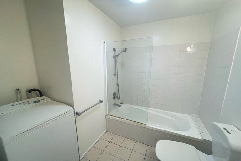 Photo of property in The Grange, 82/92 Bush Road, Albany, Auckland, 0632