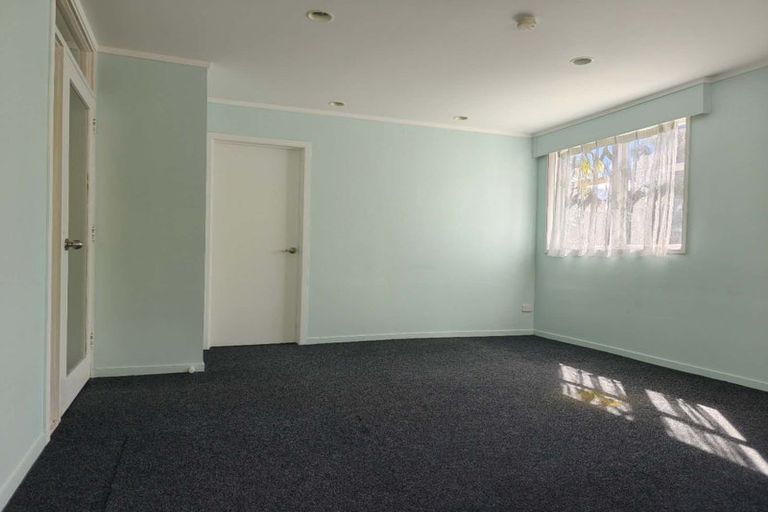 Photo of property in 14 Hague Place, Birkenhead, Auckland, 0626