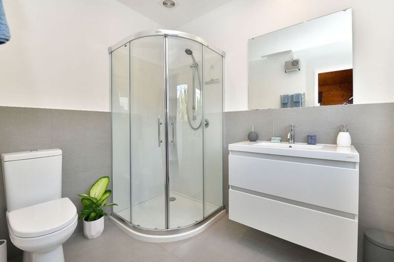 Photo of property in 68 Mahurangi West Road, Puhoi, Warkworth, 0983