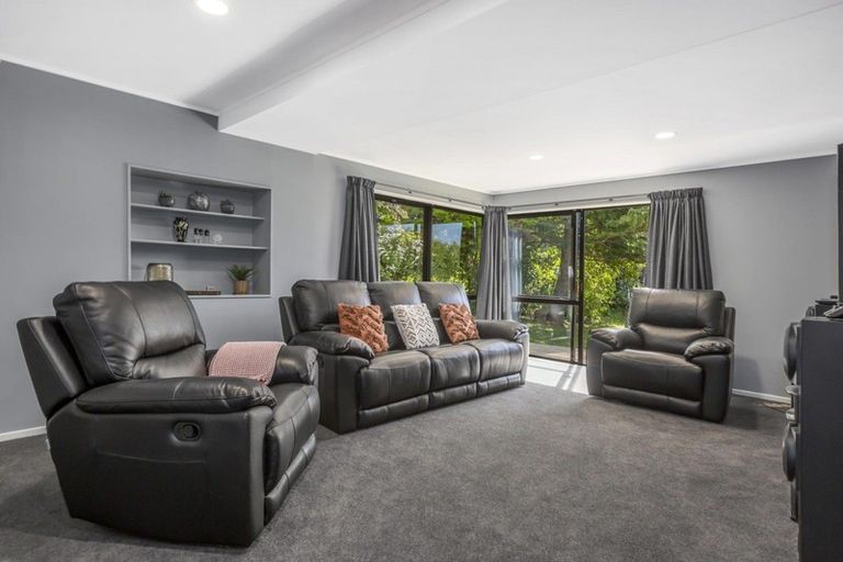 Photo of property in 7 The Yardarm, Whitby, Porirua, 5024