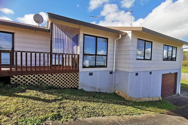 Photo of property in 19 Malaspina Place, Papatoetoe, Auckland, 2025