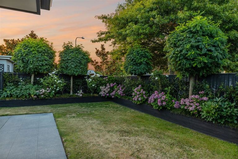 Photo of property in 4 Millpark Place, Northwood, Christchurch, 8051