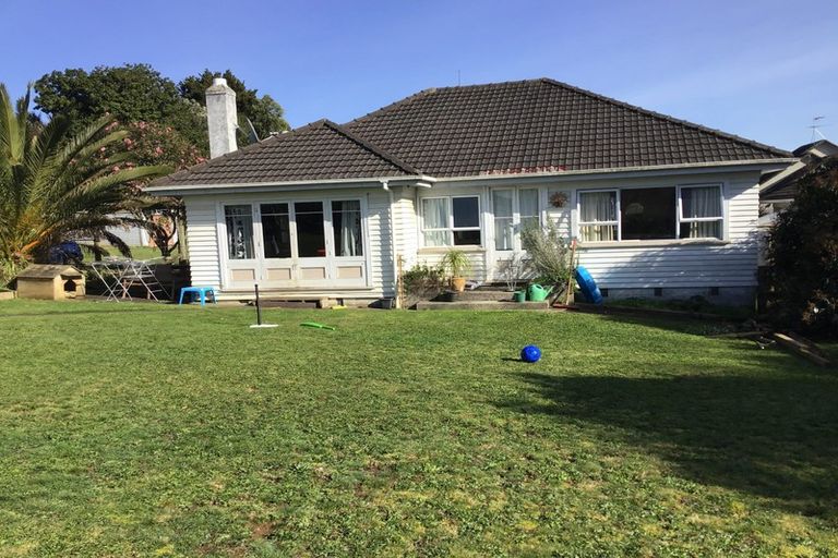 Photo of property in 7 Hamilton Place, Pukekohe, 2120