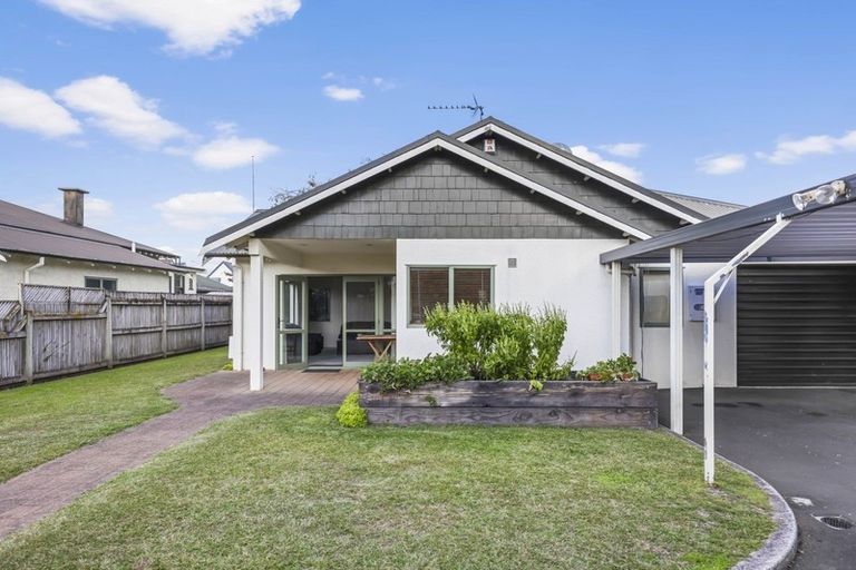 Photo of property in 829u3 Heaphy Terrace, Claudelands, Hamilton, 3214