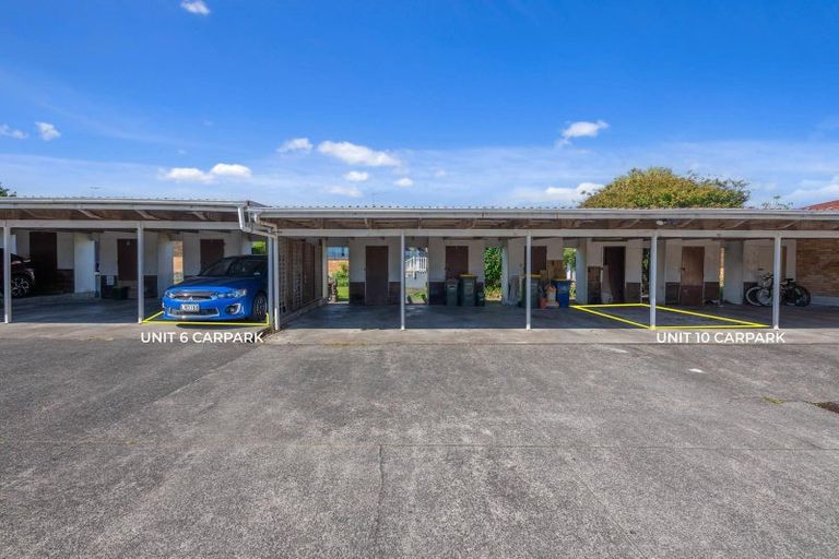 Photo of property in 10/79 Glendale Road, Glen Eden, Auckland, 0602