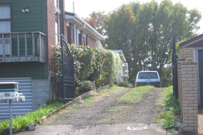 Photo of property in 205a Golf Road, Titirangi, Auckland, 0604