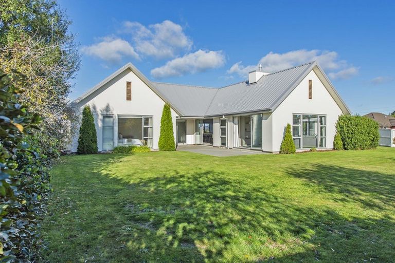 Photo of property in 26 Melville Crescent, Rolleston, 7614