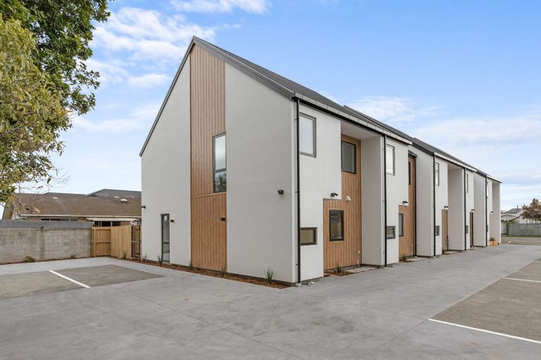 Photo of property in 48 Coronation Street, Spreydon, Christchurch, 8024