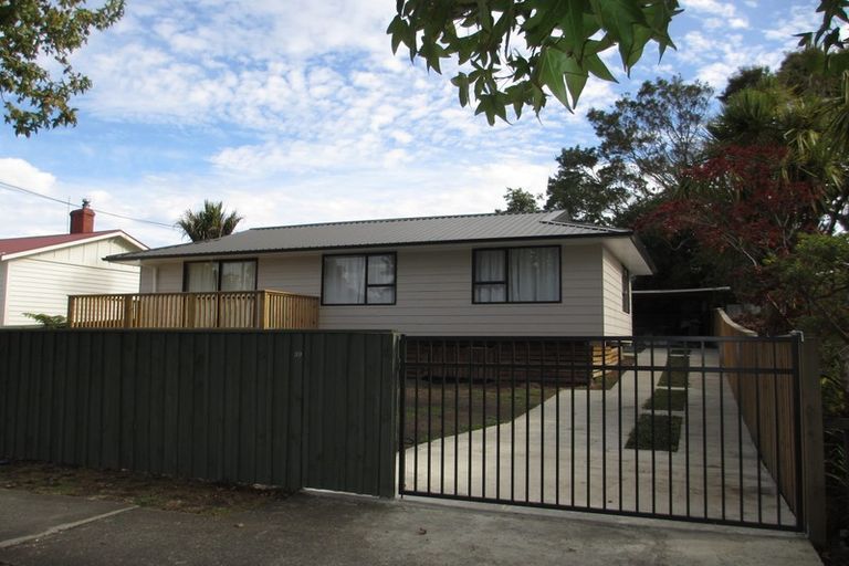 Photo of property in 39 Awaroa Road, Helensville, 0800