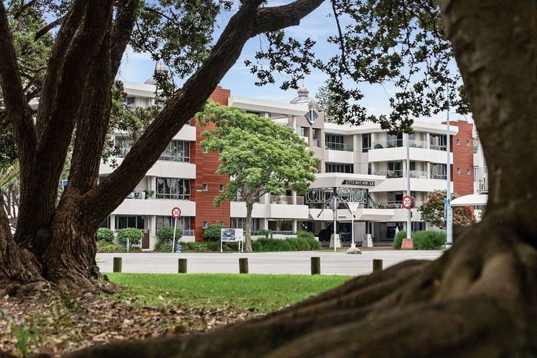 Photo of property in 310/36 Victoria Road, Mount Maunganui, 3116
