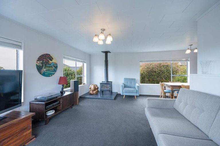 Photo of property in 73 Fergusson Street, Stoke, Nelson, 7011