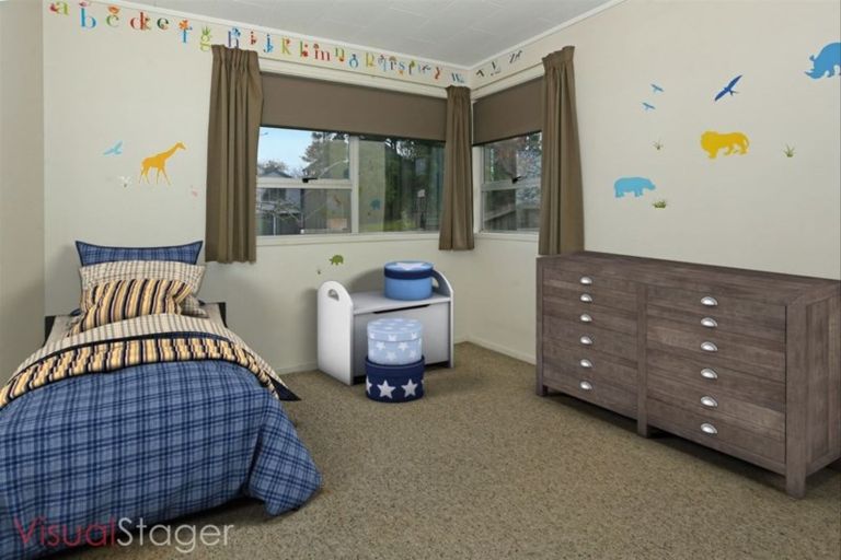 Photo of property in 20 Fitzwater Place, Henderson, Auckland, 0612