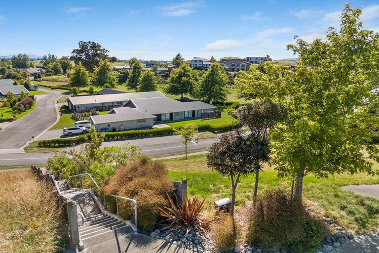 Photo of property in 36 Golf View Close, Fairhall, 7272