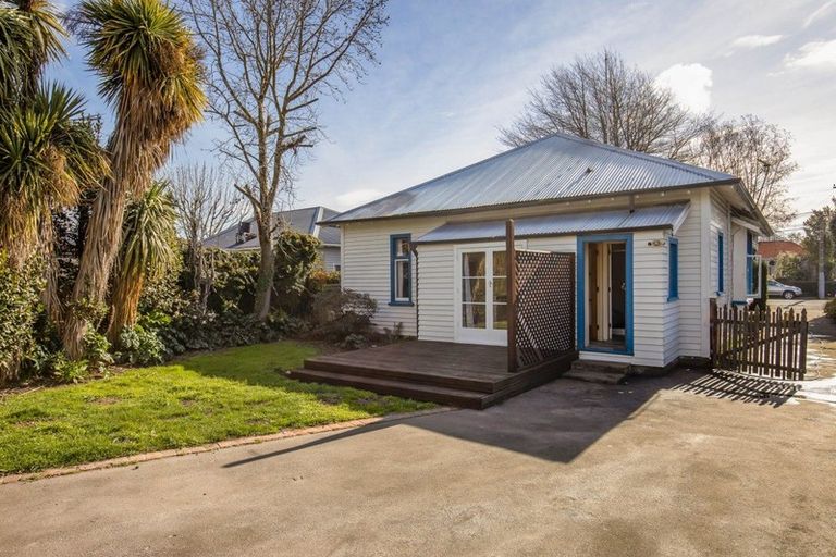 Photo of property in 182 Westminster Street, Mairehau, Christchurch, 8013