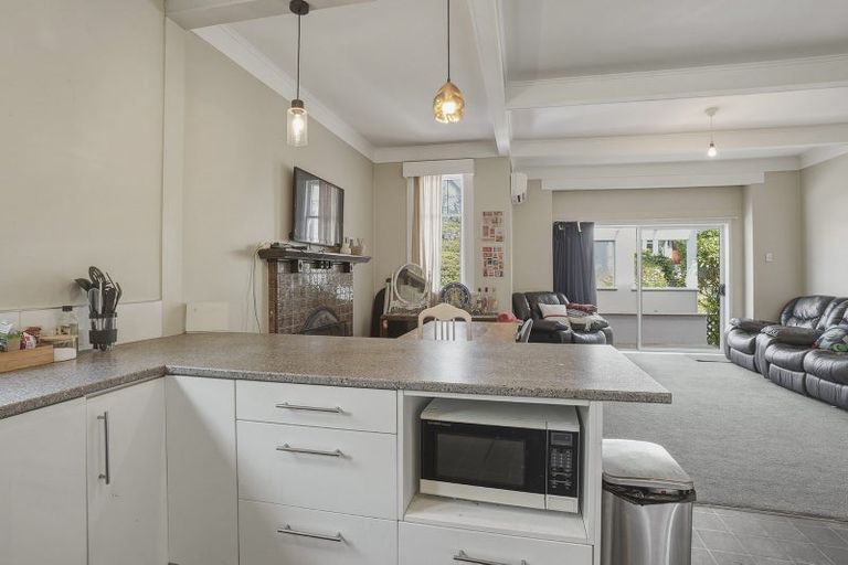 Photo of property in 18 Lachlan Avenue, North Dunedin, Dunedin, 9016