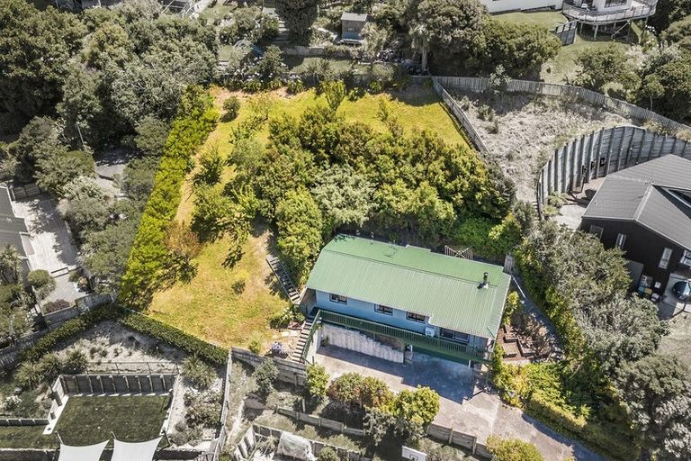 Photo of property in 22 Shackle Lane, Whitby, Porirua, 5024