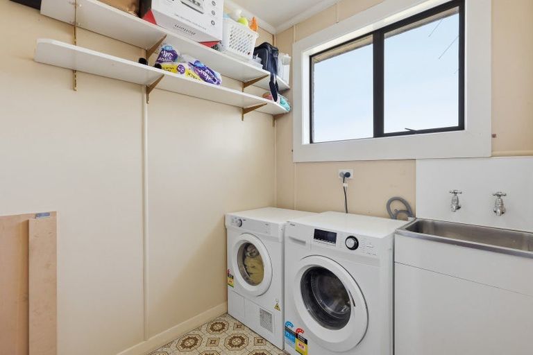 Photo of property in 14 Torquay Street, Abbotsford, Dunedin, 9018