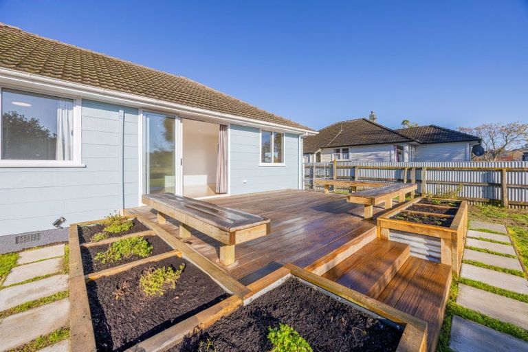 Photo of property in 42 Bibby Street, Waipawa, 4210