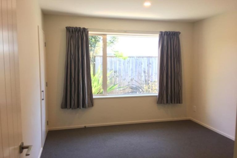 Photo of property in 73a Mandeville Street, Riccarton, Christchurch, 8011