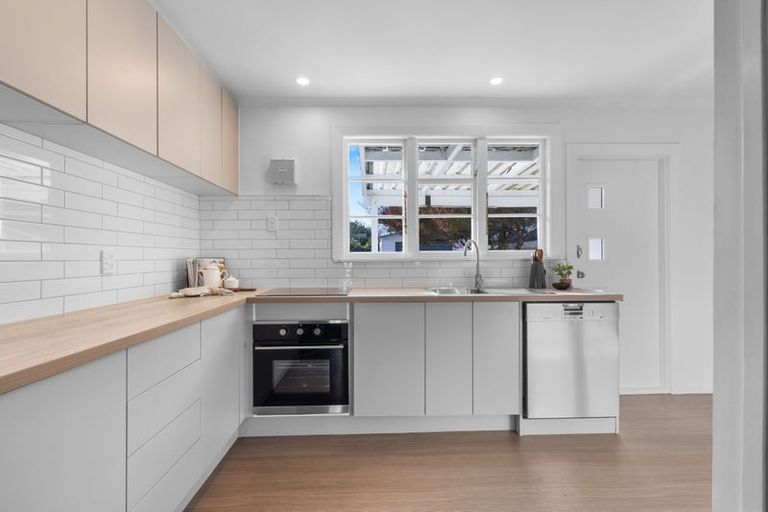 Photo of property in 157 Pine Avenue, South New Brighton, Christchurch, 8062