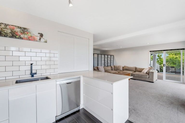 Photo of property in 1/121 Pah Road, Cockle Bay, Auckland, 2014