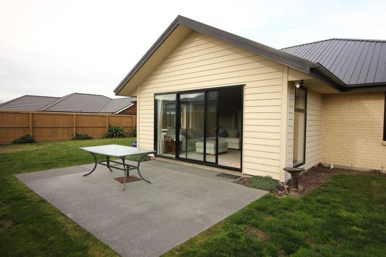 Photo of property in 6 Genoa Avenue, Rolleston, 7614