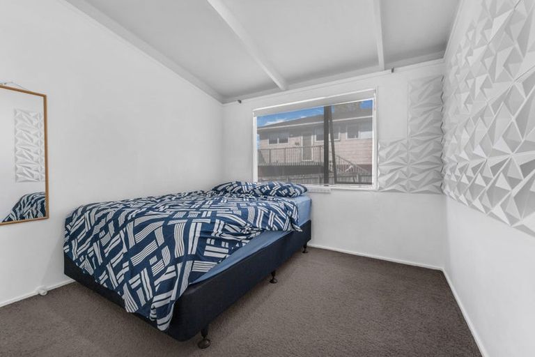 Photo of property in 4a Gallony Avenue, Massey, Auckland, 0614