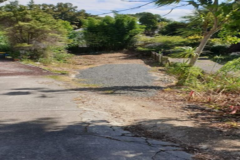 Photo of property in 2/43 Glamorgan Drive, Torbay, Auckland, 0630