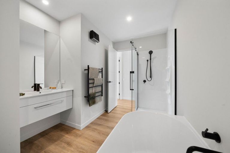 Photo of property in 1 Wilson Way, Martinborough, 5711