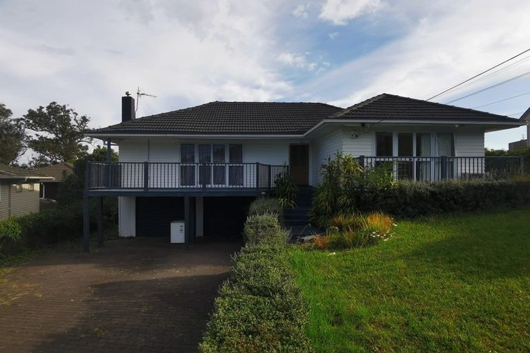 Photo of property in 14 Lyttelton Avenue, Forrest Hill, Auckland, 0620