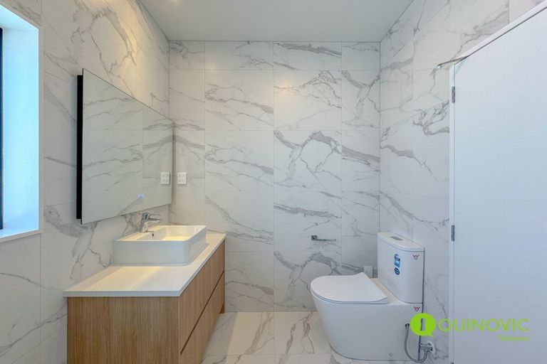 Photo of property in 7c Buisson Glade, West Harbour, 0618