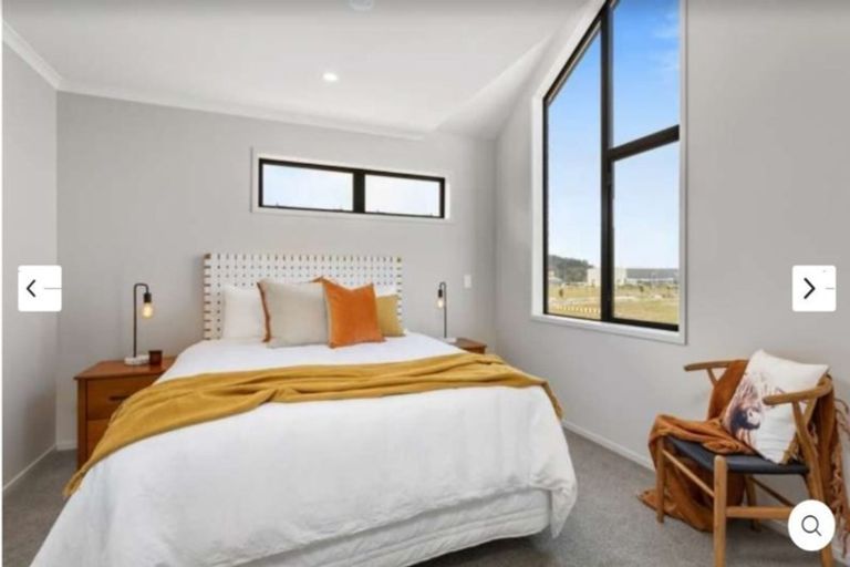 Photo of property in 4 Peihana Road, Hobsonville, Auckland, 0616