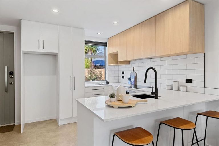 Photo of property in 7a Buffon Street, Waltham, Christchurch, 8023