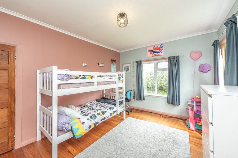 Photo of property in 32 Stewart Street, Aramoho, Whanganui, 4500