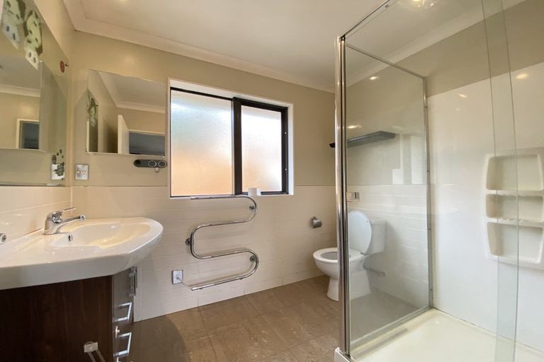 Photo of property in 7 Hornsey Avenue, Henderson, Auckland, 0612