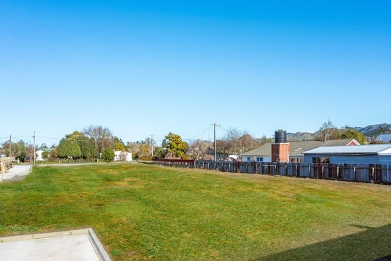 Photo of property in 7d Lawrence Street, Otane, 4202