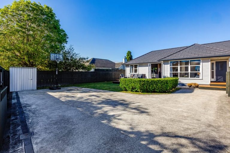 Photo of property in 71 Shakespeare Avenue, Trentham, Upper Hutt, 5018