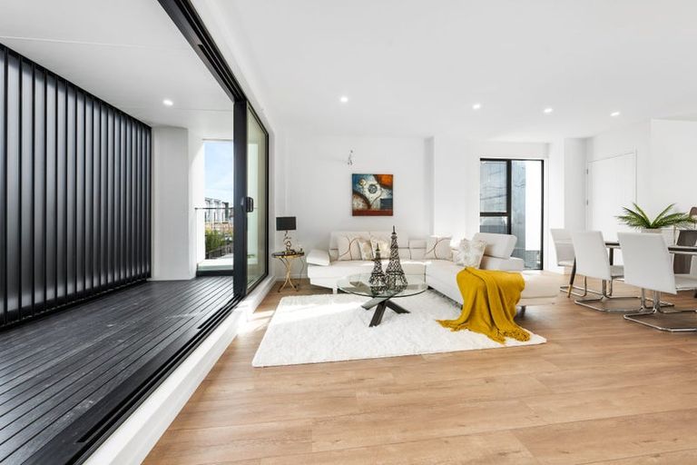 Photo of property in 8/45 Anzac Street, Takapuna, Auckland, 0622