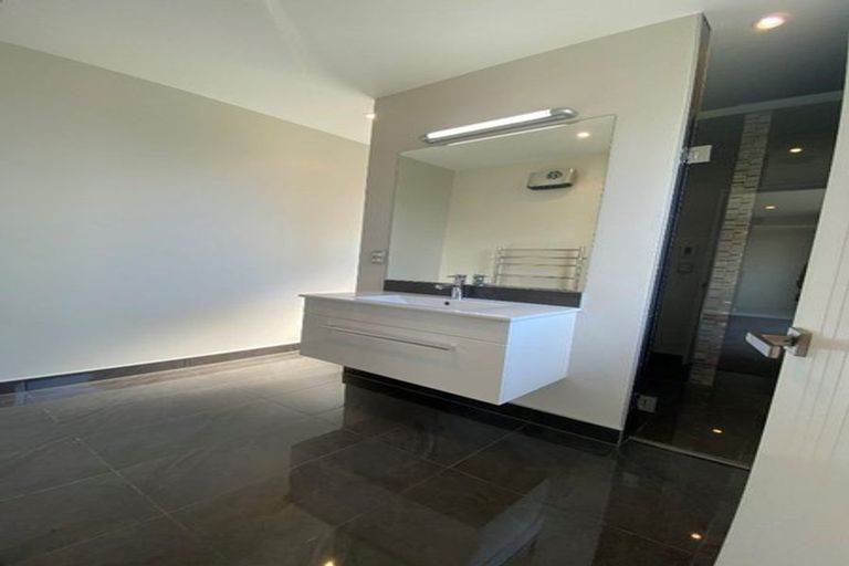 Photo of property in 27 Winfield Drive, Wigram, Christchurch, 8042