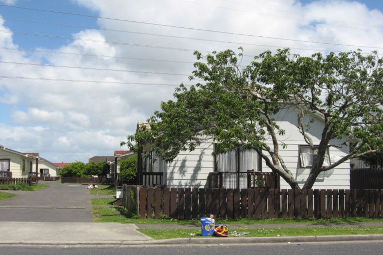 Photo of property in 49a Taka Street, Takanini, 2112