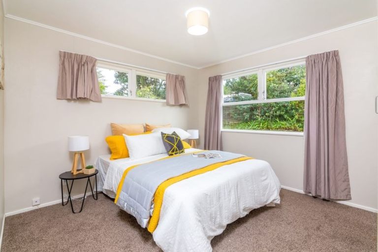 Photo of property in 27 Compton Street, Hillcrest, Auckland, 0627