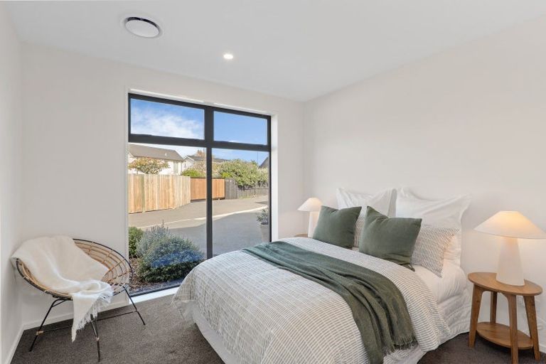 Photo of property in 100 Wairakei Road, Bryndwr, Christchurch, 8052
