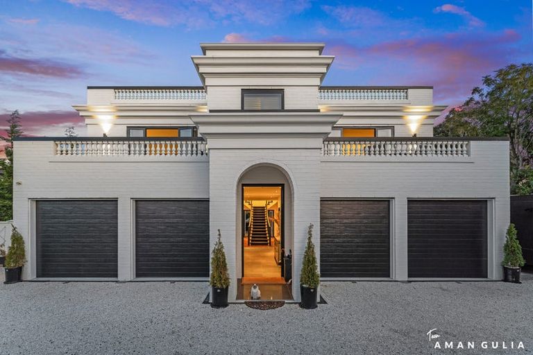 Photo of property in 11b Greenhithe Road, Greenhithe, Auckland, 0632
