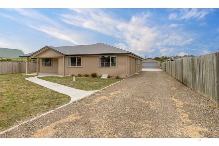 Photo of property in 15 Rhodes Street, Pareora, 7912