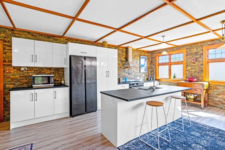 Photo of property in 62 Grange Street, Winton, 9720