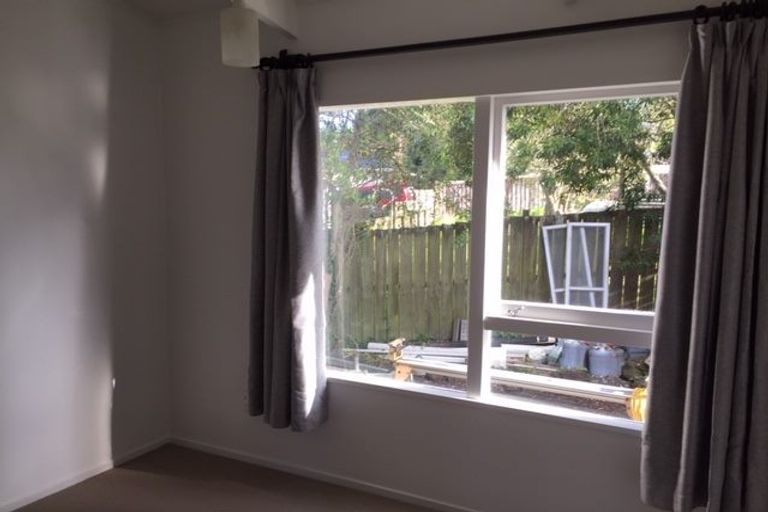 Photo of property in 112a Rosier Road, Glen Eden, Auckland, 0602