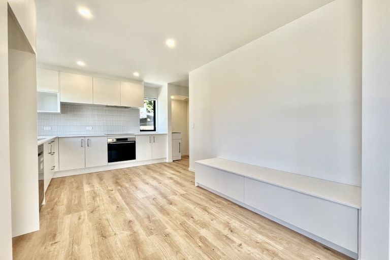 Photo of property in 1/107 Smith Street, Woolston, 8062