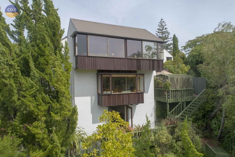 Photo of property in 39a Tauroa Road, Havelock North, 4130