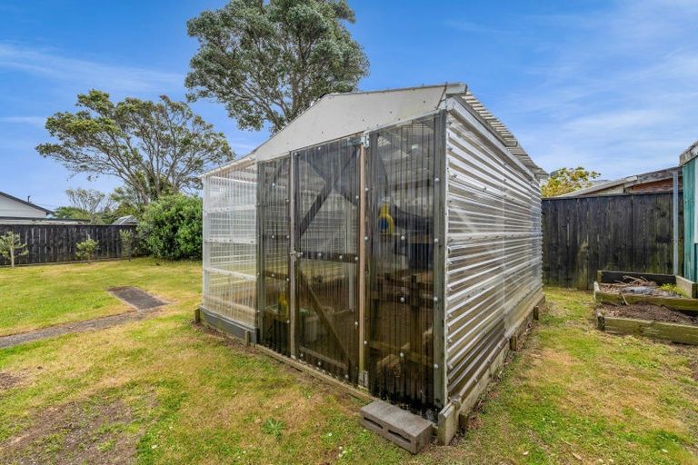 Photo of property in 5 Hori Street, Vogeltown, New Plymouth, 4310