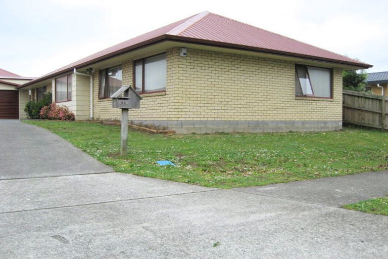 Photo of property in 56 Hall Avenue, Mangere, Auckland, 2022
